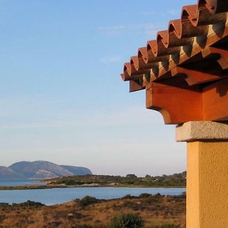 Appartamento In Residence Fronte Mare Murta Maria Bagian luar foto