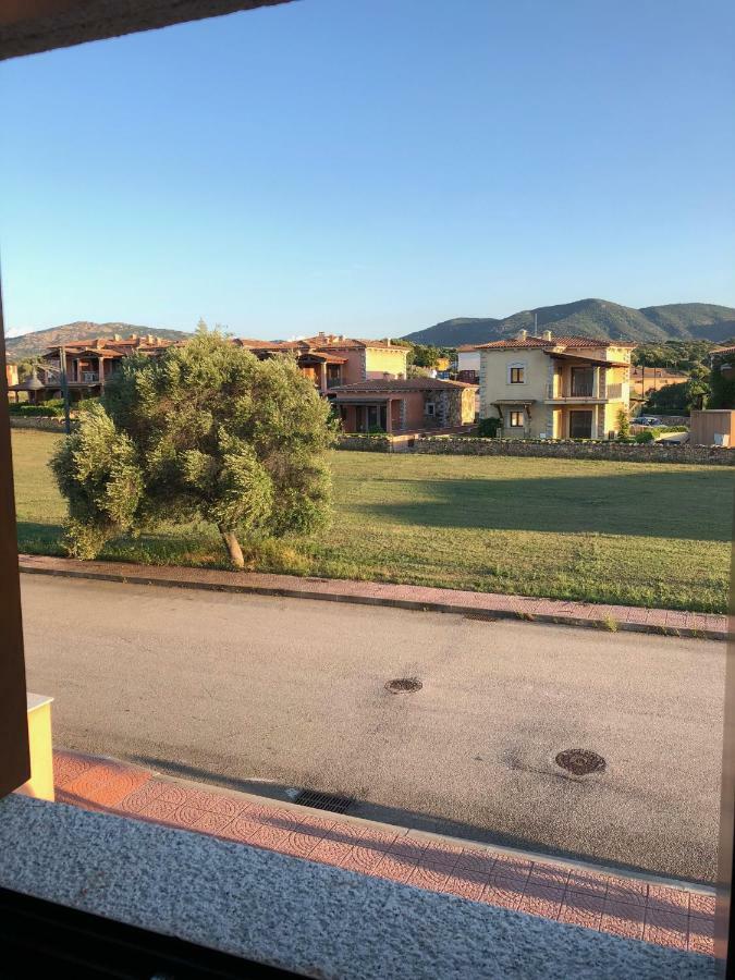Appartamento In Residence Fronte Mare Murta Maria Bagian luar foto