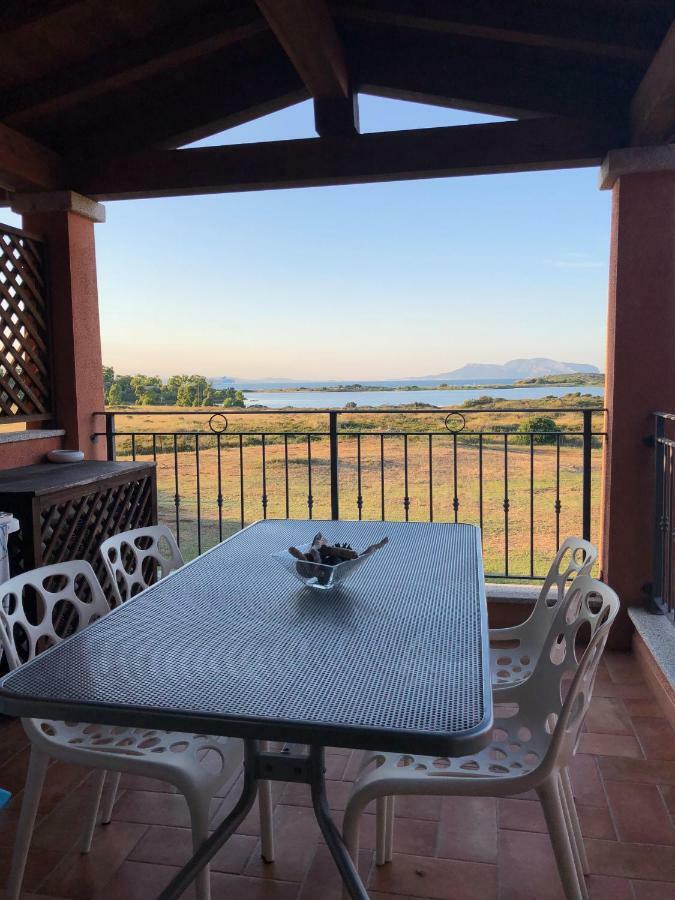 Appartamento In Residence Fronte Mare Murta Maria Bagian luar foto